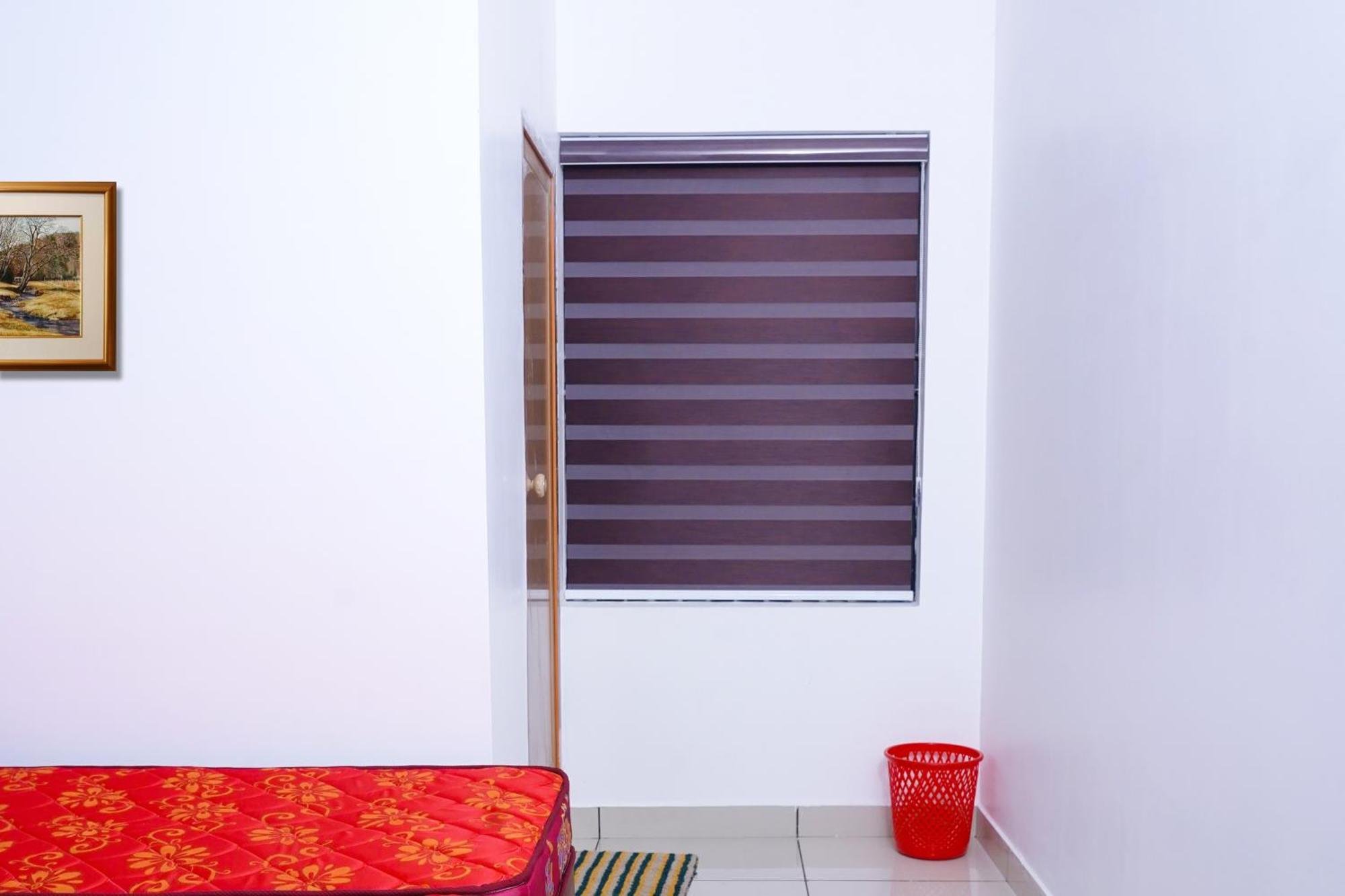 Отель Thekkumpuram Residency Kondotty Экстерьер фото